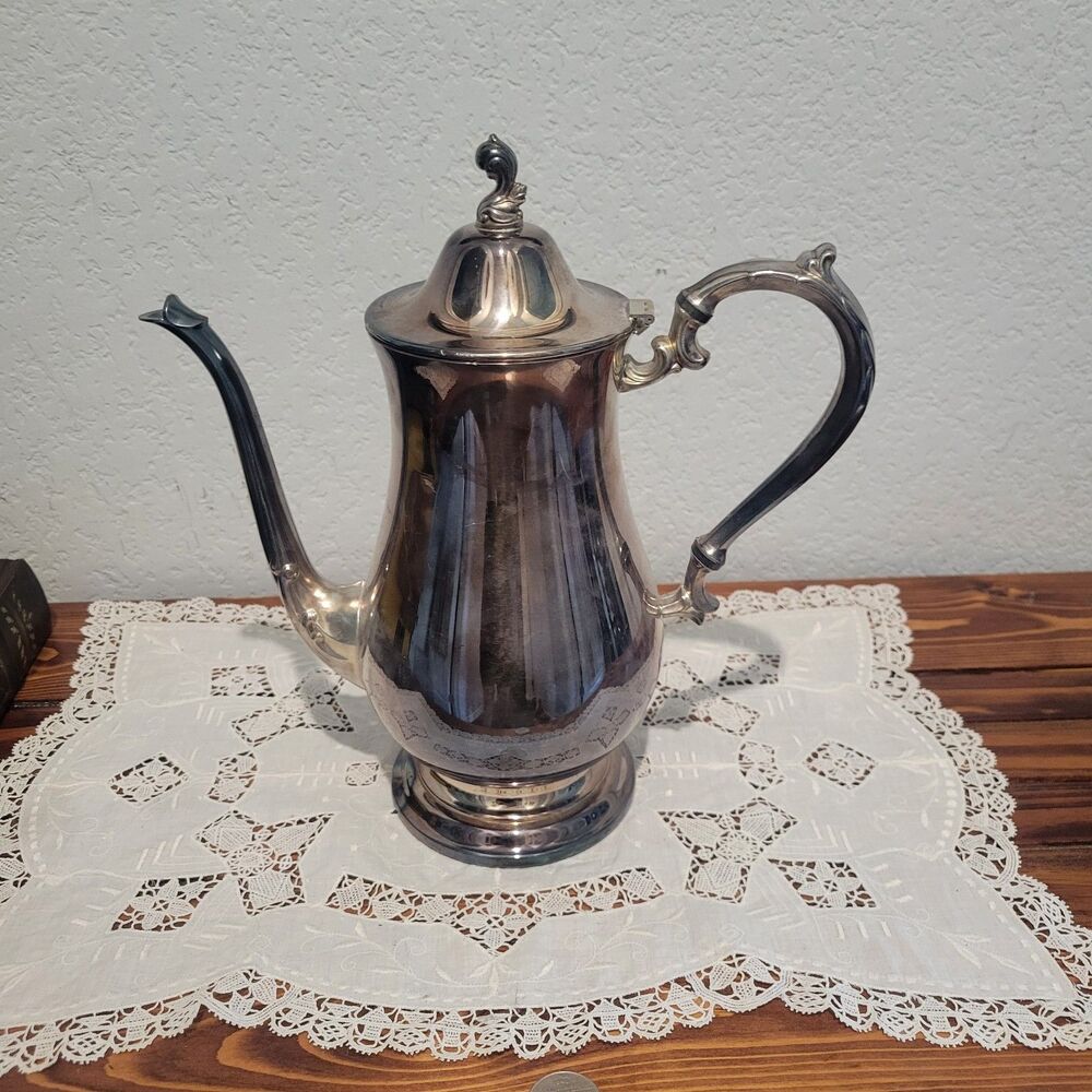 Vtg Oneida Silver Plate Coffee Tea Pot 10.75" Hinged Teapot round base US made